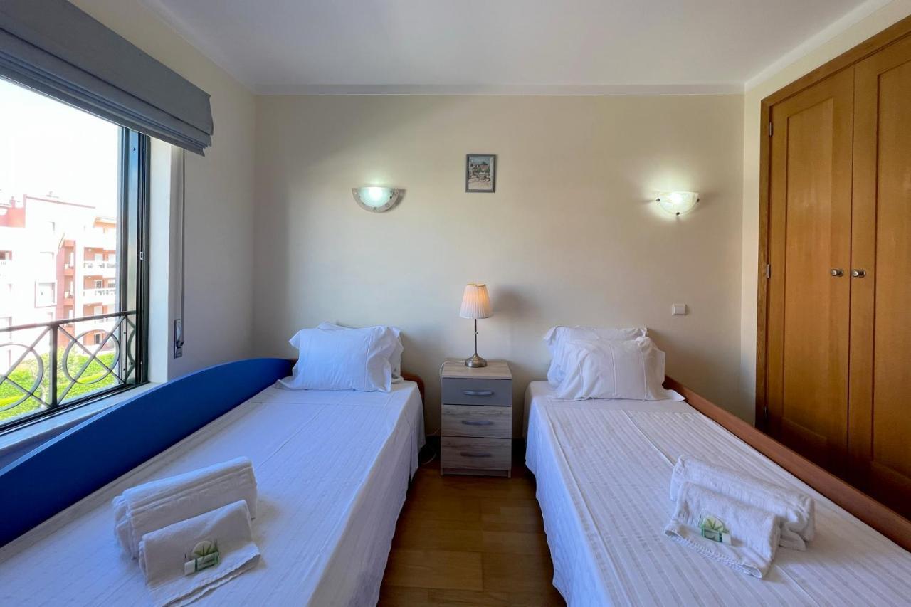 Apartment By The Beach With Parking And Wifi By Amcf Portimão Εξωτερικό φωτογραφία